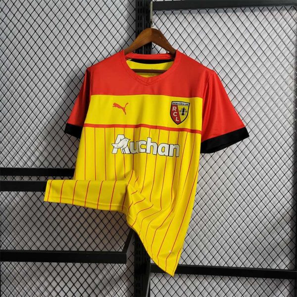 Lens maillot domicile
