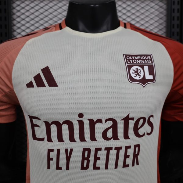 Lyon maillot exterieur 24/25