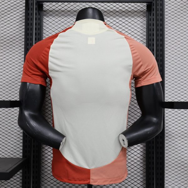 Lyon maillot exterieur 24/25