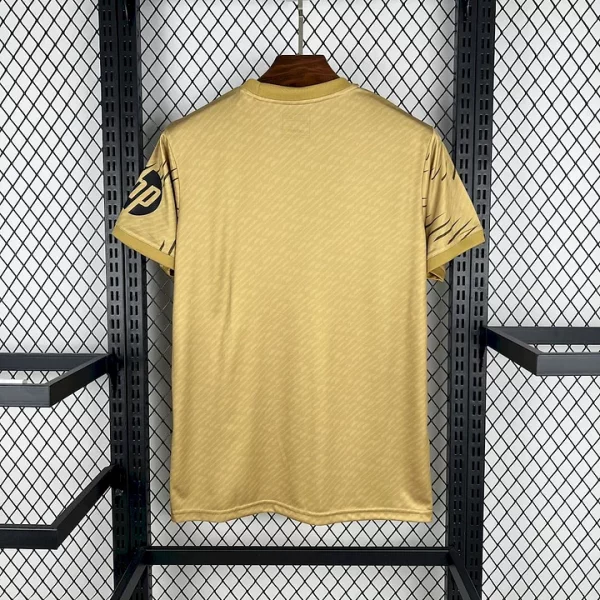 Real Madrid maillot foot or doré entraînement 2025 2026