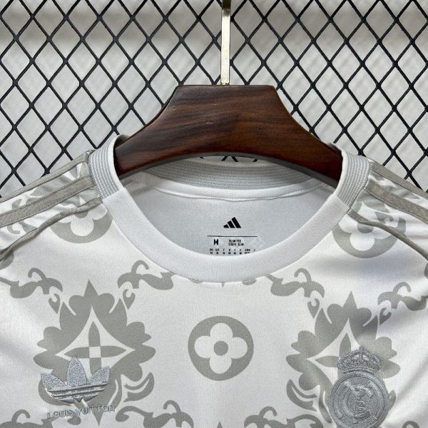 Maillot Real Madrid concept 2025-26