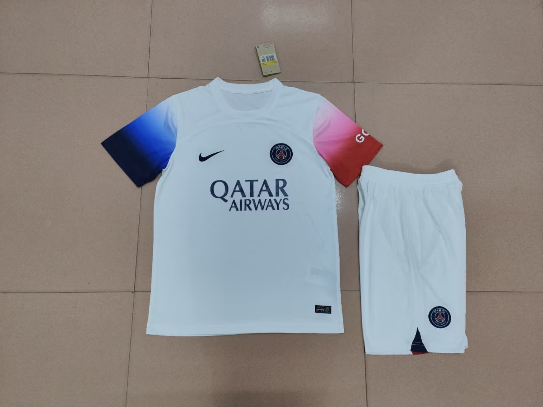 23/24 Psg maillot exterieur 23/24