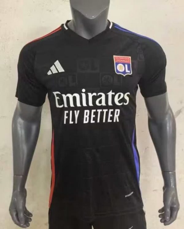 Lyon maillot exterieur 24/25