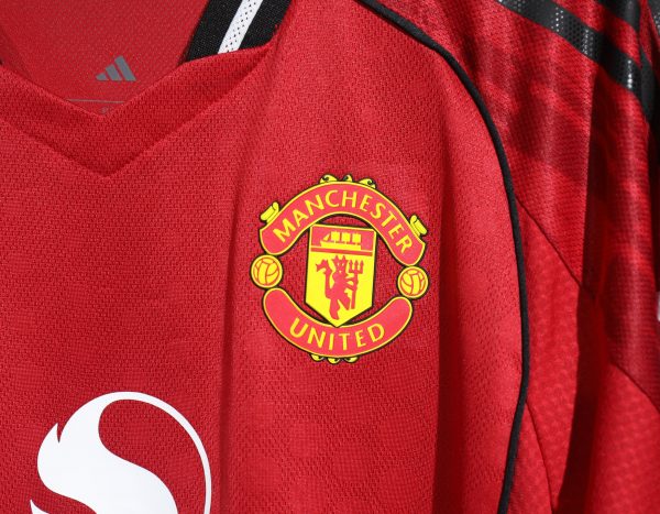 Manchester United maillot domicile manche longue players 25/26