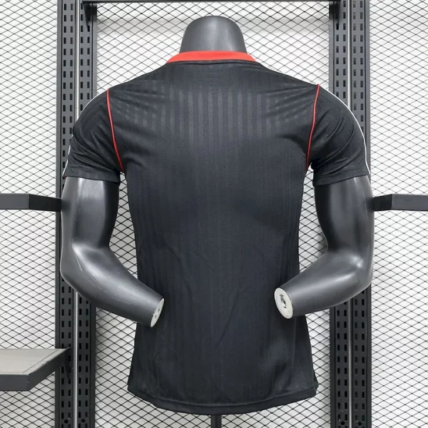 Manchester United maillot foot 2025 2026