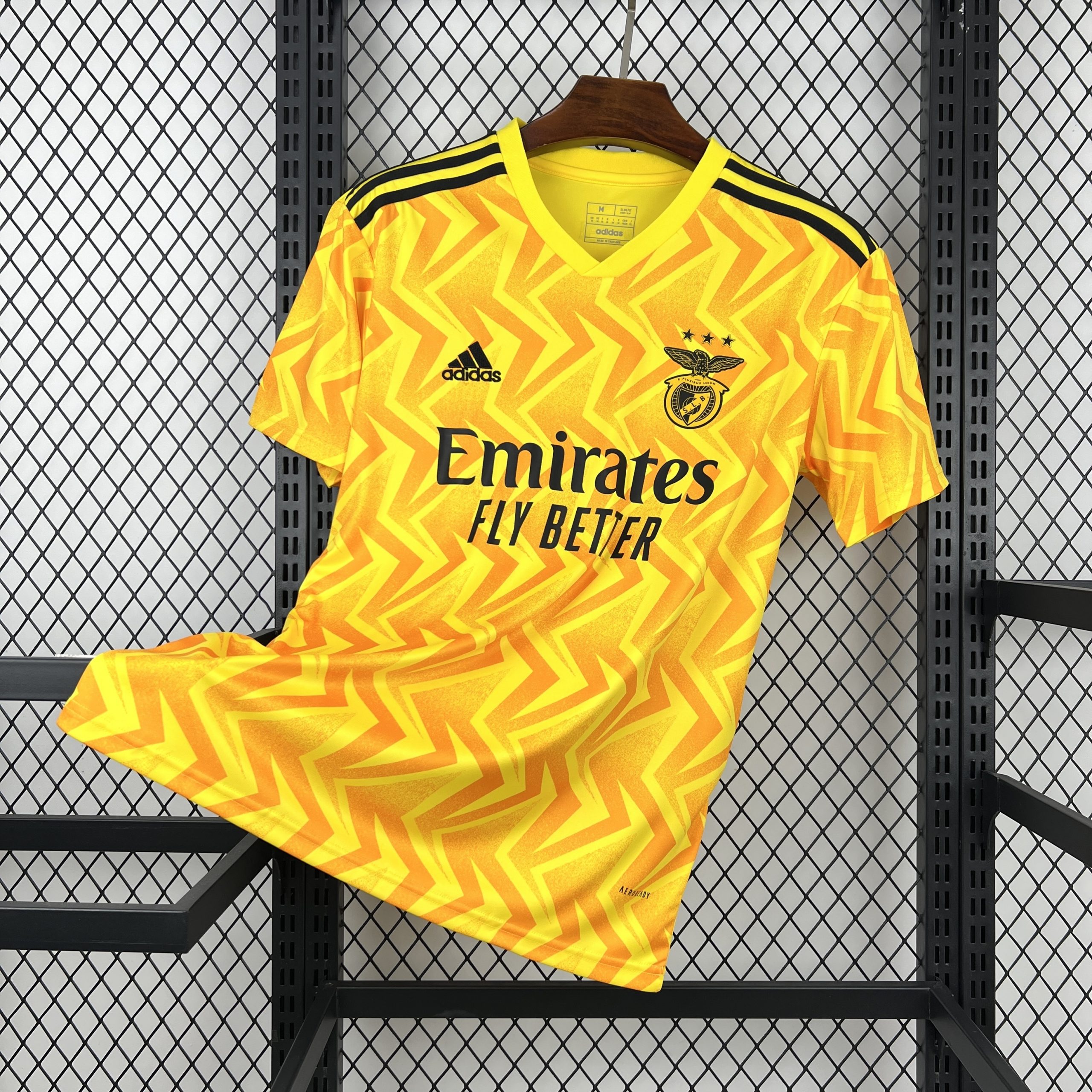 Benfica maillot foot extérieur 2026 2027