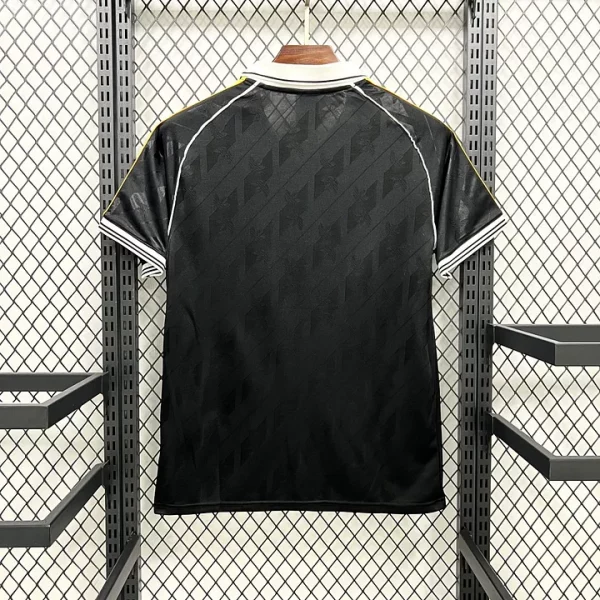 Real Madrid maillot foot 2026 2027