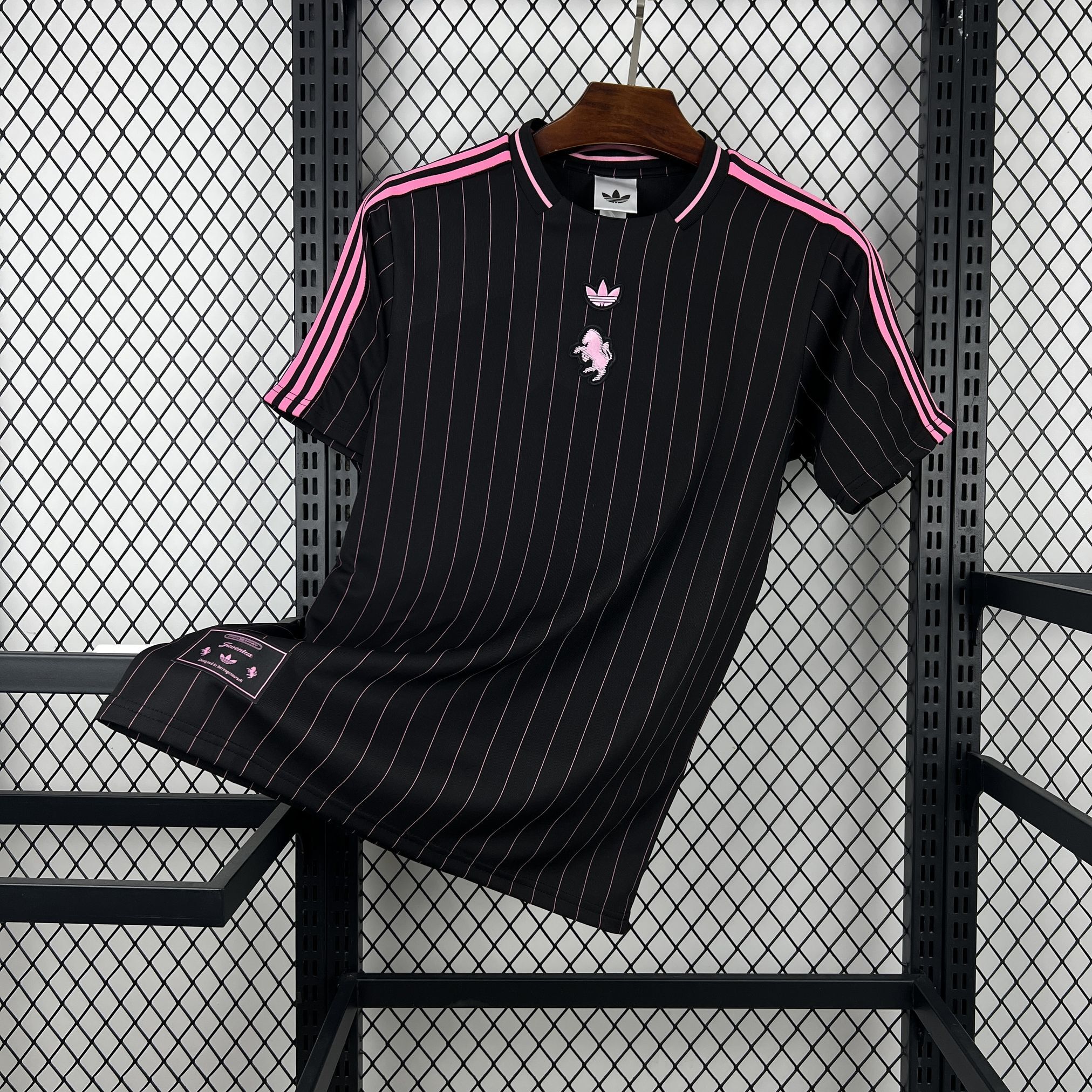 Juventus maillot foot 2026 2027