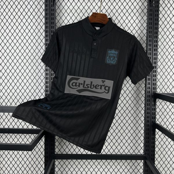 Liverpool maillot foot retro 1995 1996