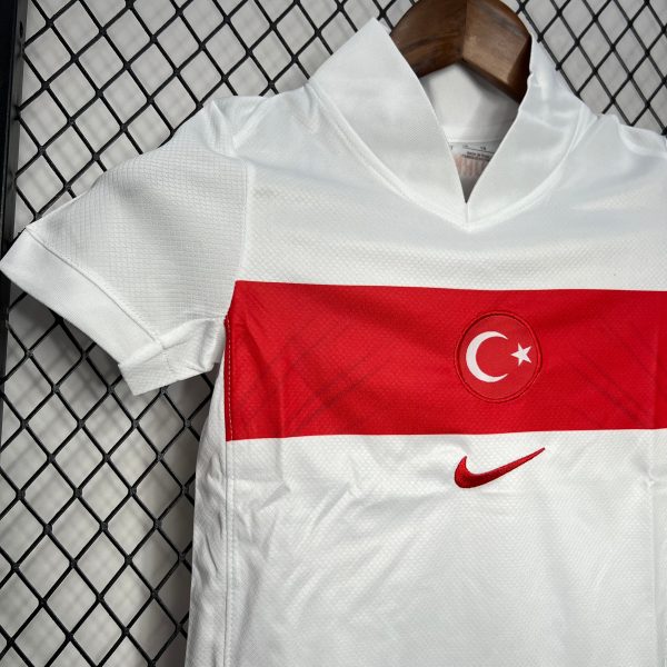 Kit Enfant Turquie 2024/25