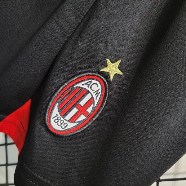 Kit Enfant AC Milan 2023/24
