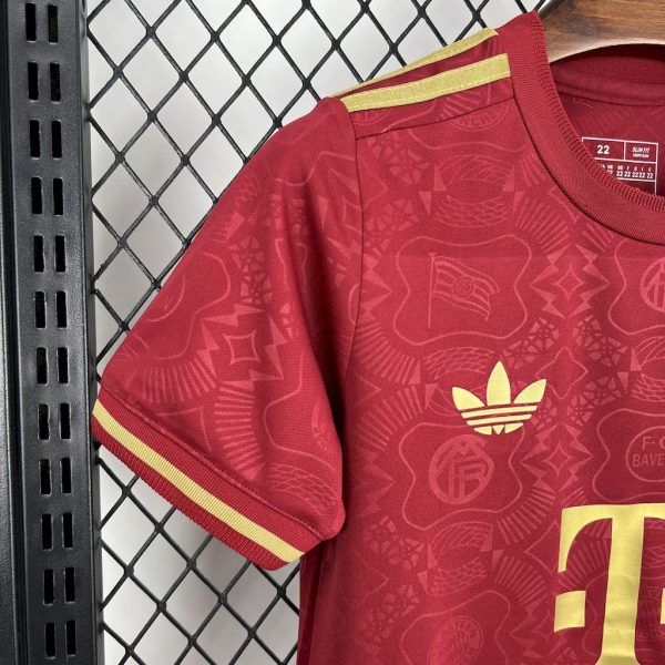Bayern Munich Kit Enfant Maillot Foot 2025/26