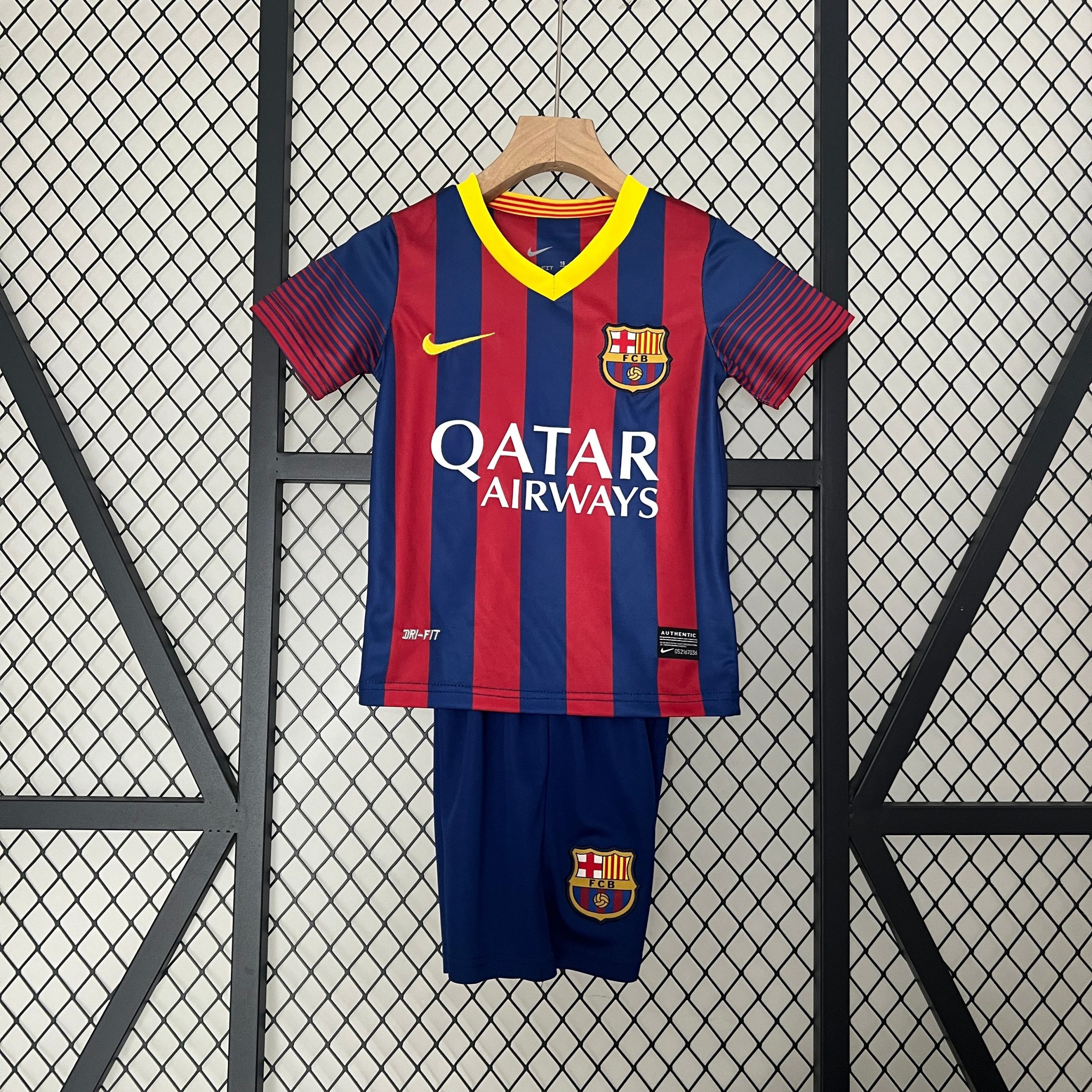 Kit Enfant FC Barcelone 2013 2014 (enfant)