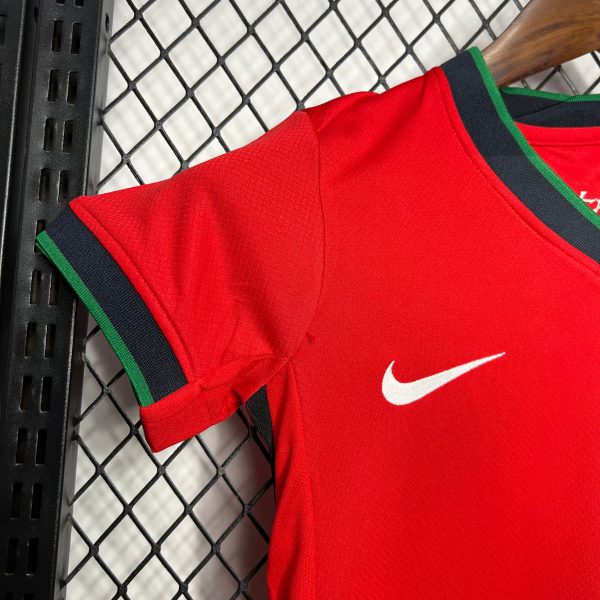 Kit Enfant Portugal 2024/25