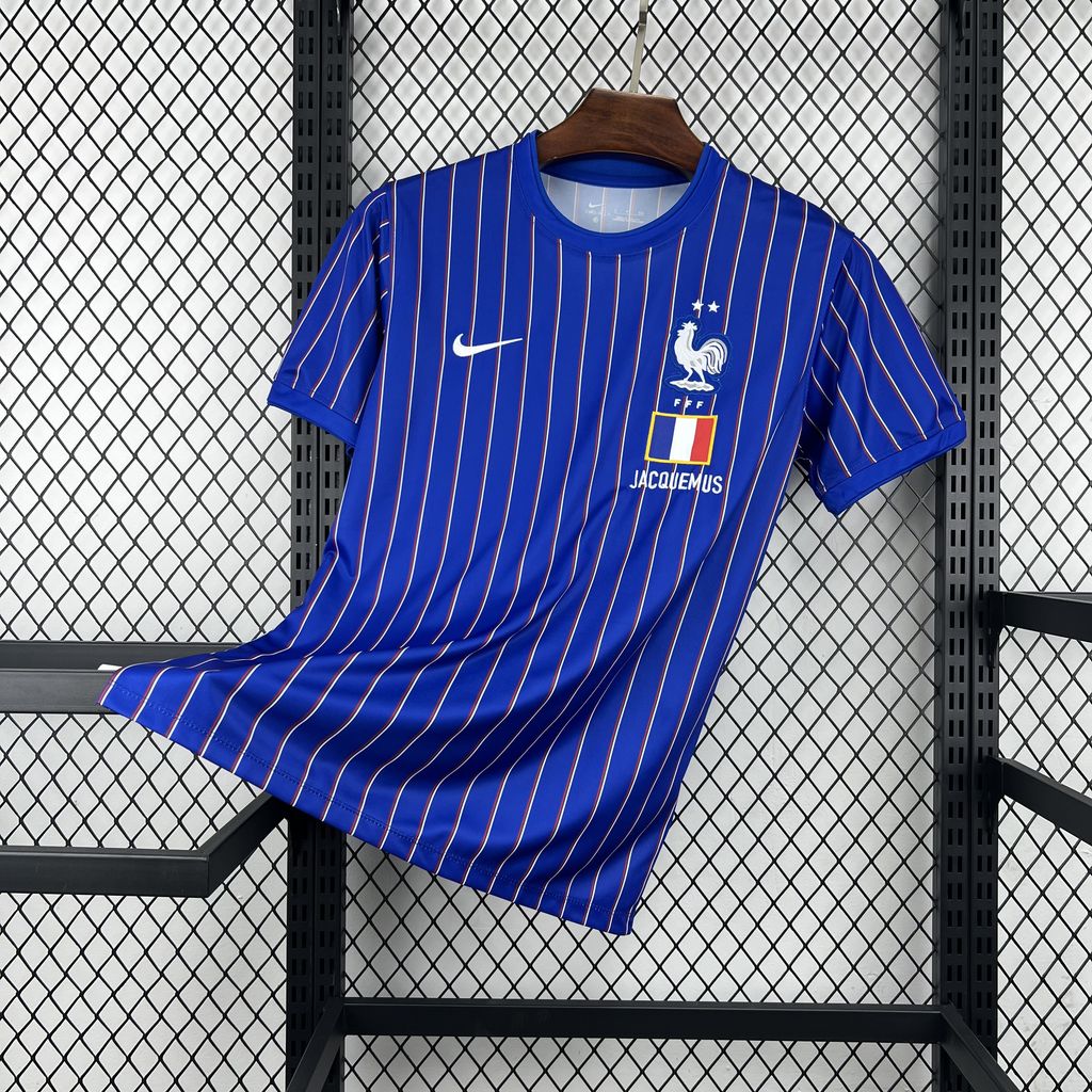 Équipe de France maillot foot entraînement Coupe Du Monde 2026/27 Jacquemus