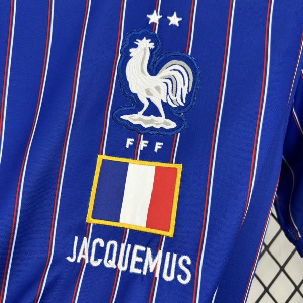 Équipe de France maillot foot entraînement Coupe Du Monde 2026/27 Jacquemus